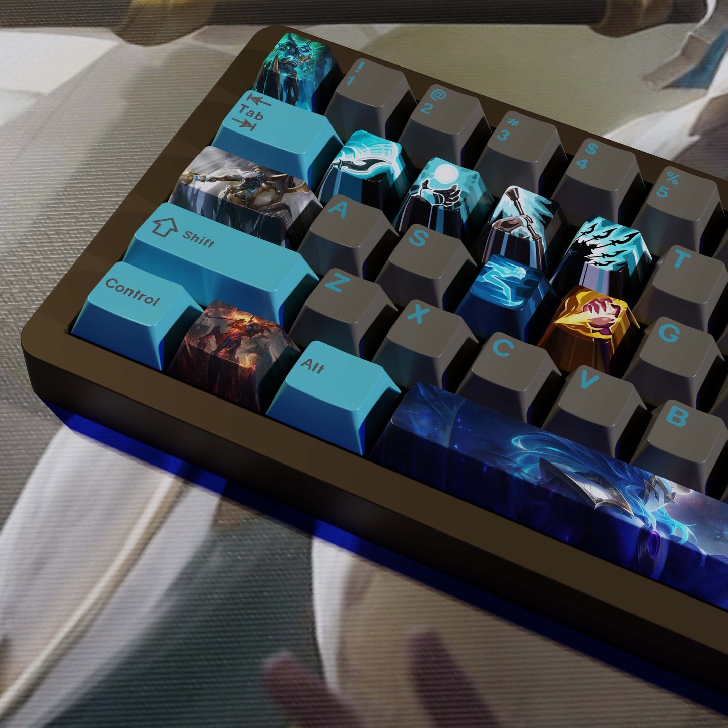 SPECIAL EDITION League of Legends Hecarim Keycaps